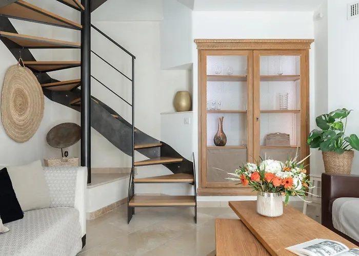 Ma Maison A Valbonne - 3 Luxury Apartments In Heart Of Village