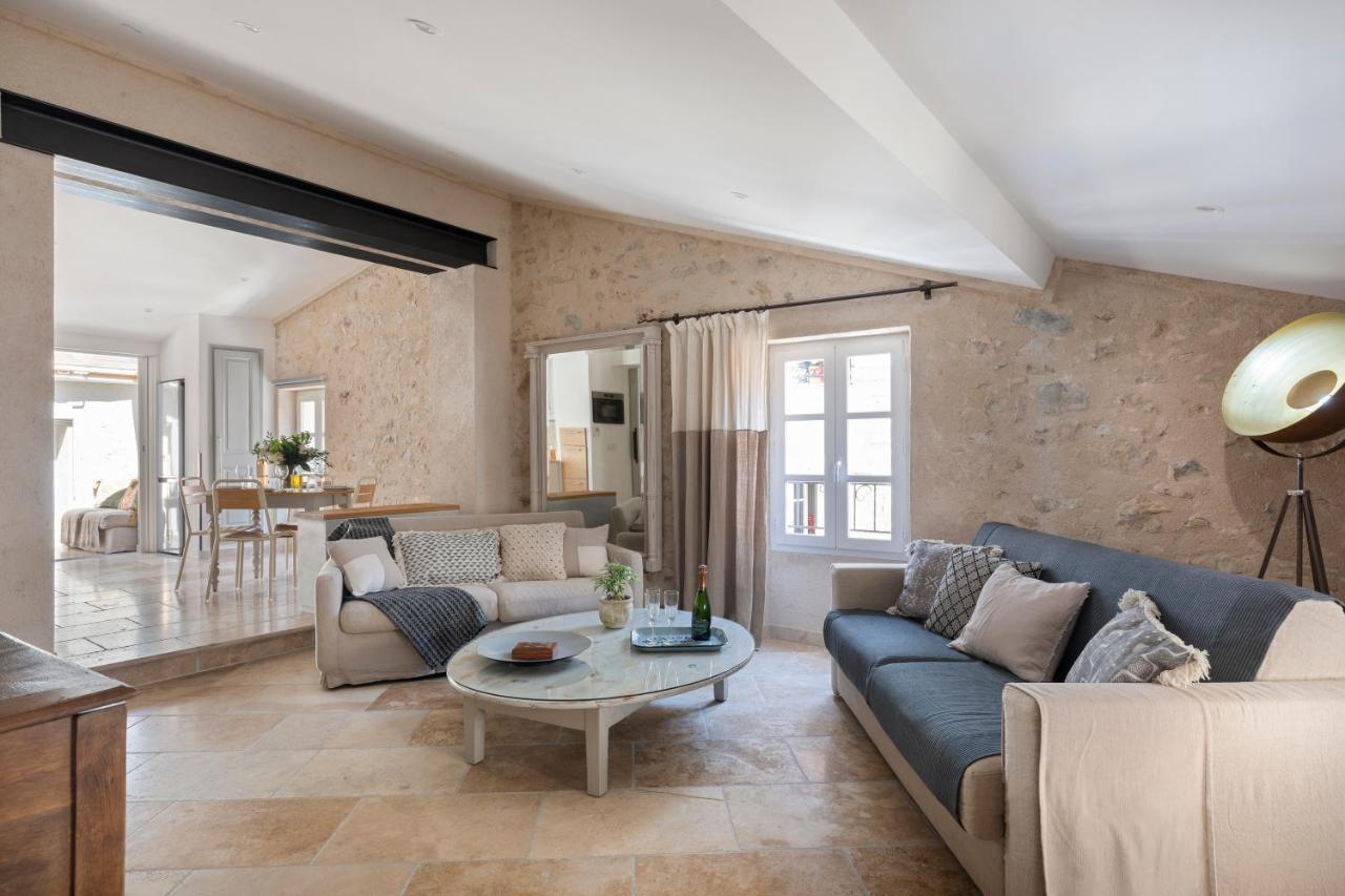 Ma Maison A - 3 Luxury In Heart Of Village Apartment